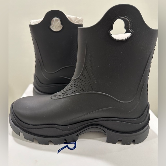 Moncler Misty Rain Boots. Black. Sz. 8. New with Box - Picture 3 of 14